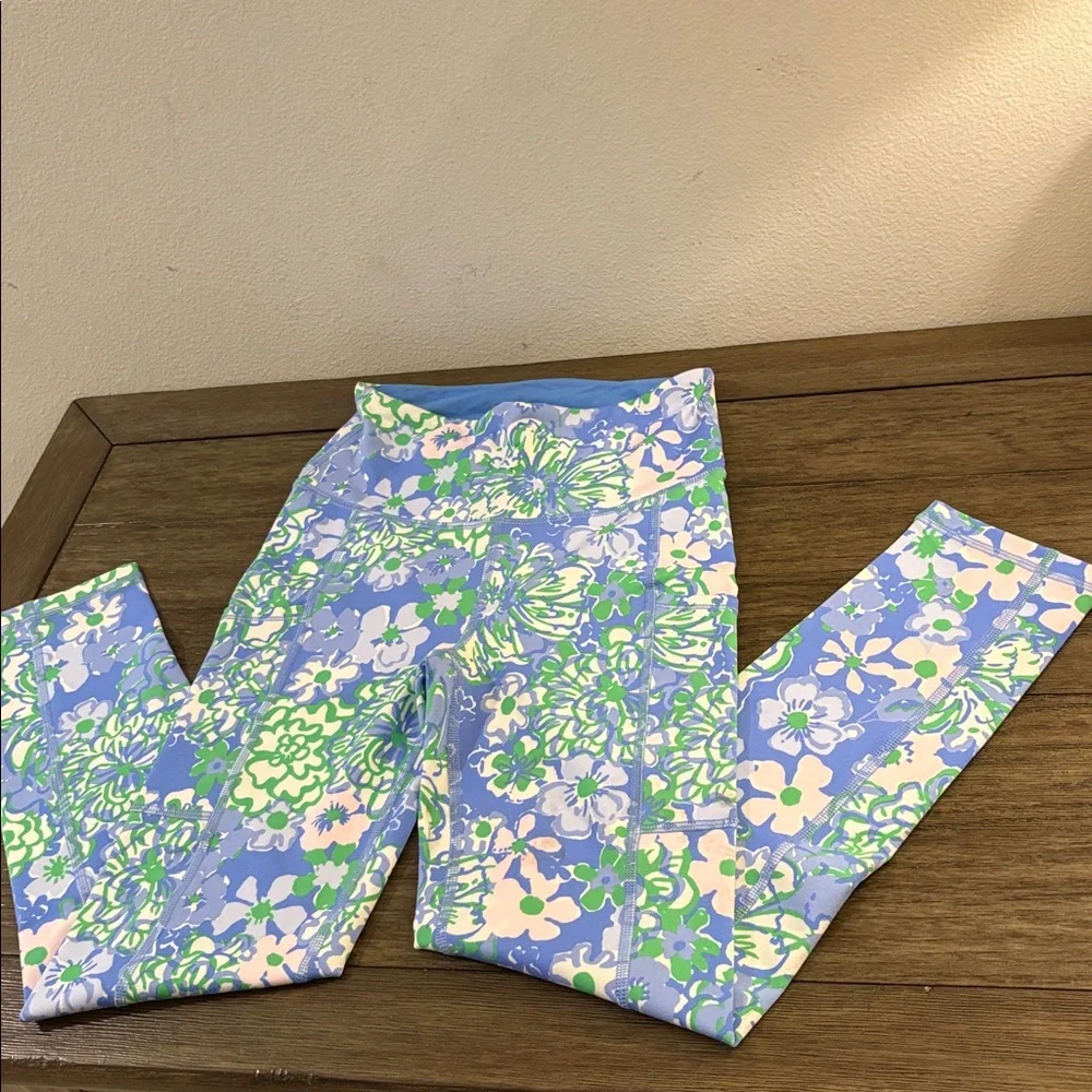 NWOT [Lilly Pulitzer] Luxletic High Rise Weekender Mid Floral Leggings Womens XS - Picture 6 of 15
